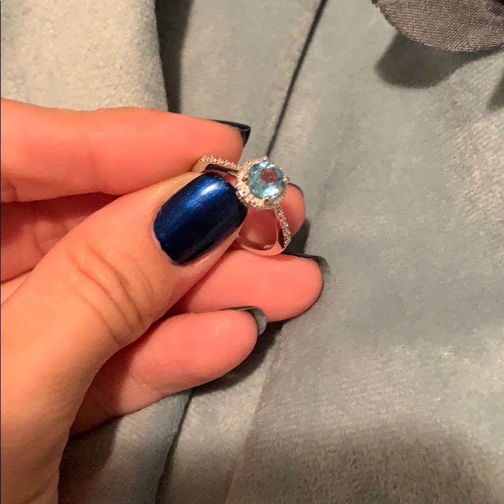 Beaitiful light blue Ring